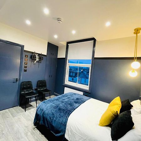 London 39 Blue House Luxury Ensuite Ideal For Tourists Extérieur photo