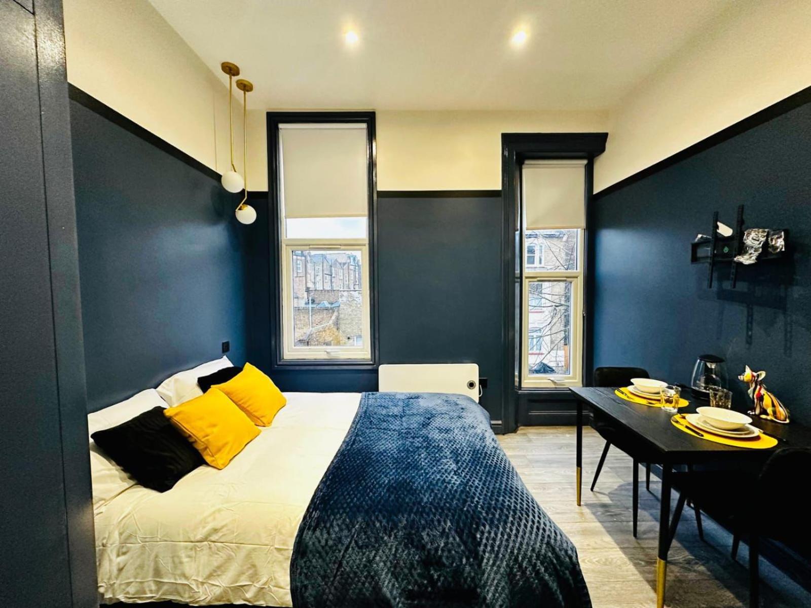 London 39 Blue House Luxury Ensuite Ideal For Tourists Extérieur photo