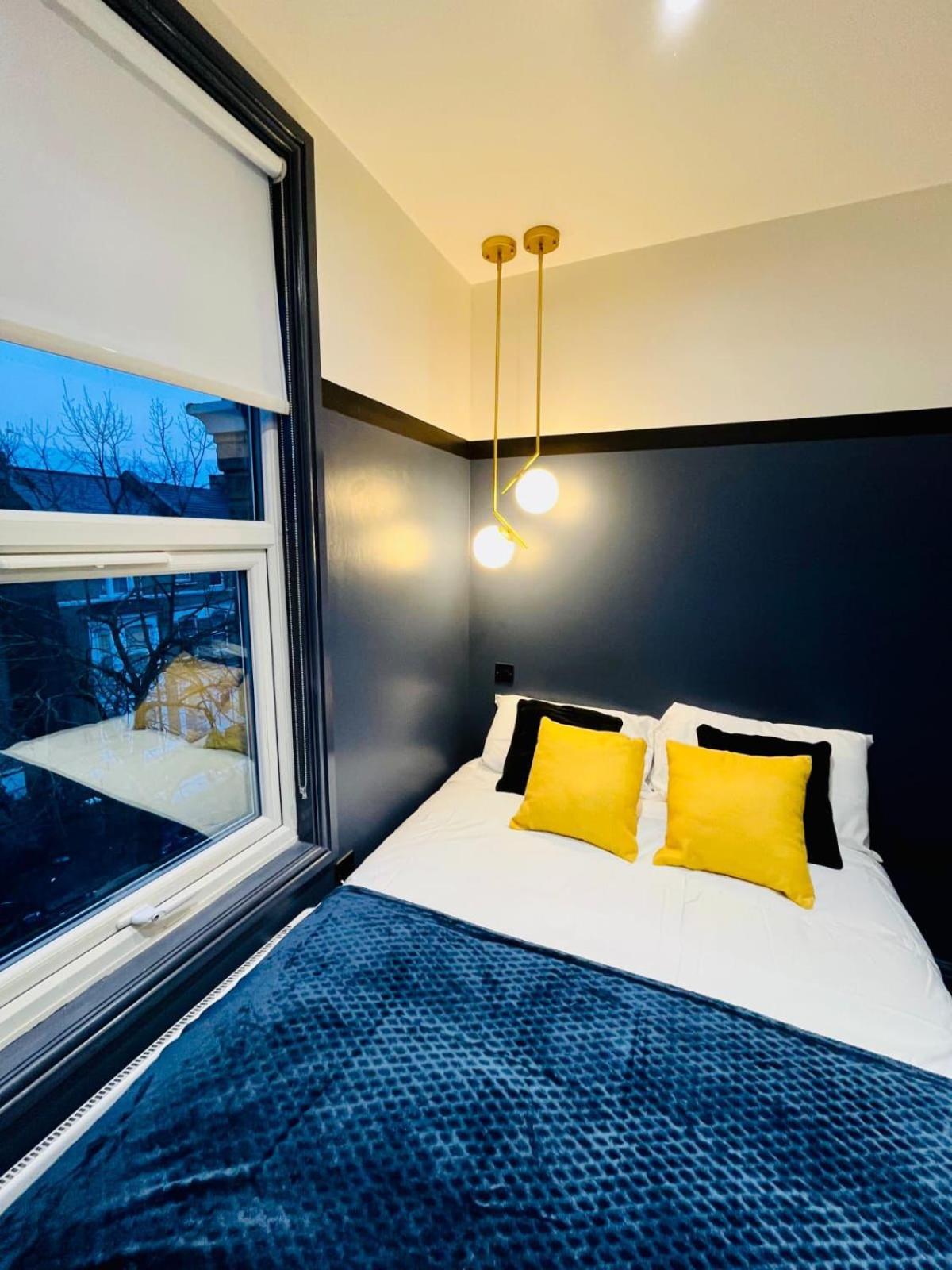 London 39 Blue House Luxury Ensuite Ideal For Tourists Extérieur photo