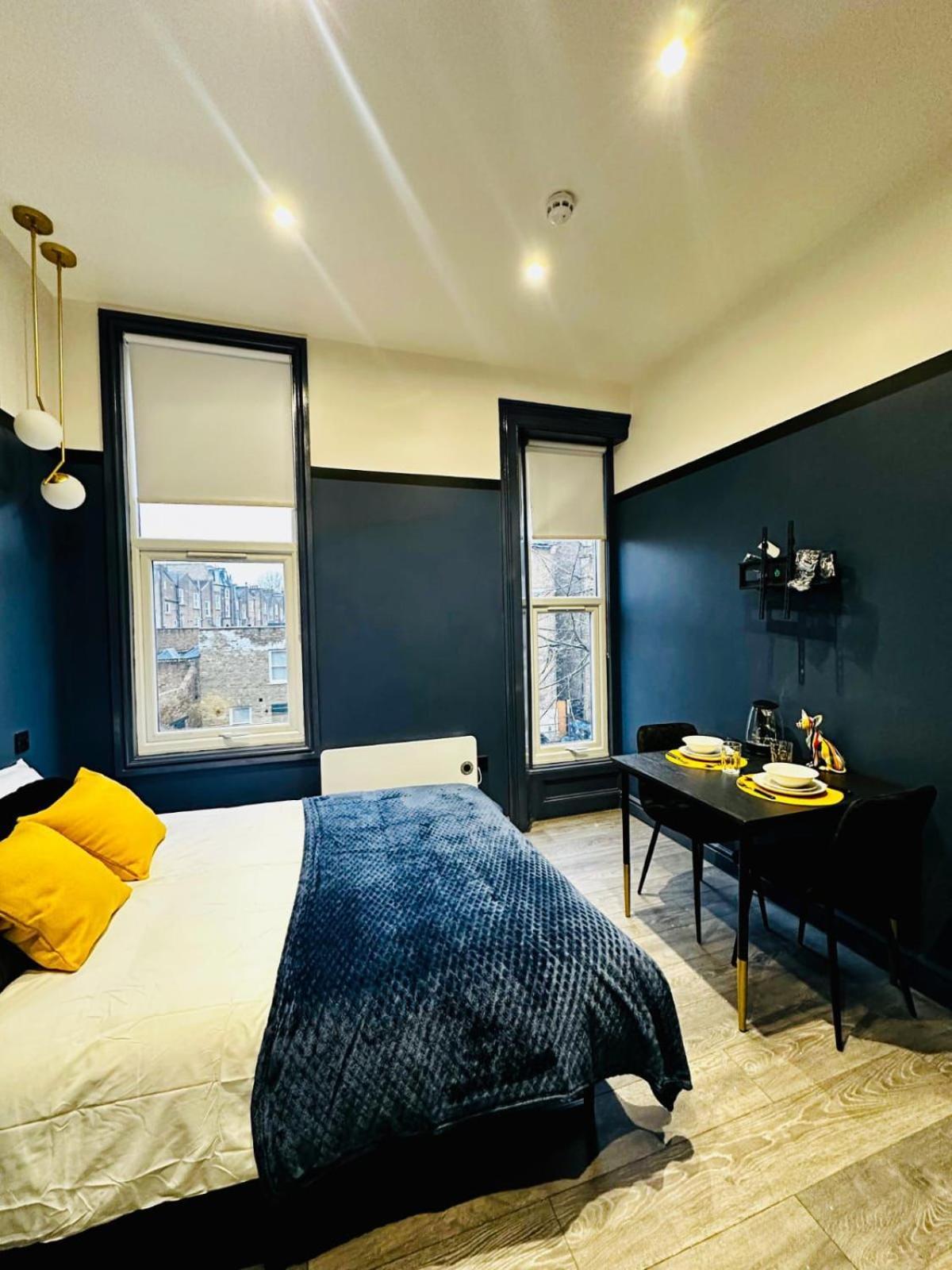 London 39 Blue House Luxury Ensuite Ideal For Tourists Extérieur photo
