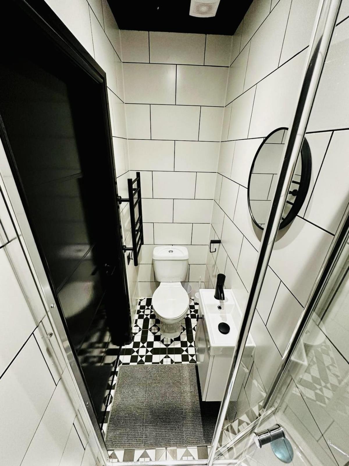 London 39 Blue House Luxury Ensuite Ideal For Tourists Extérieur photo
